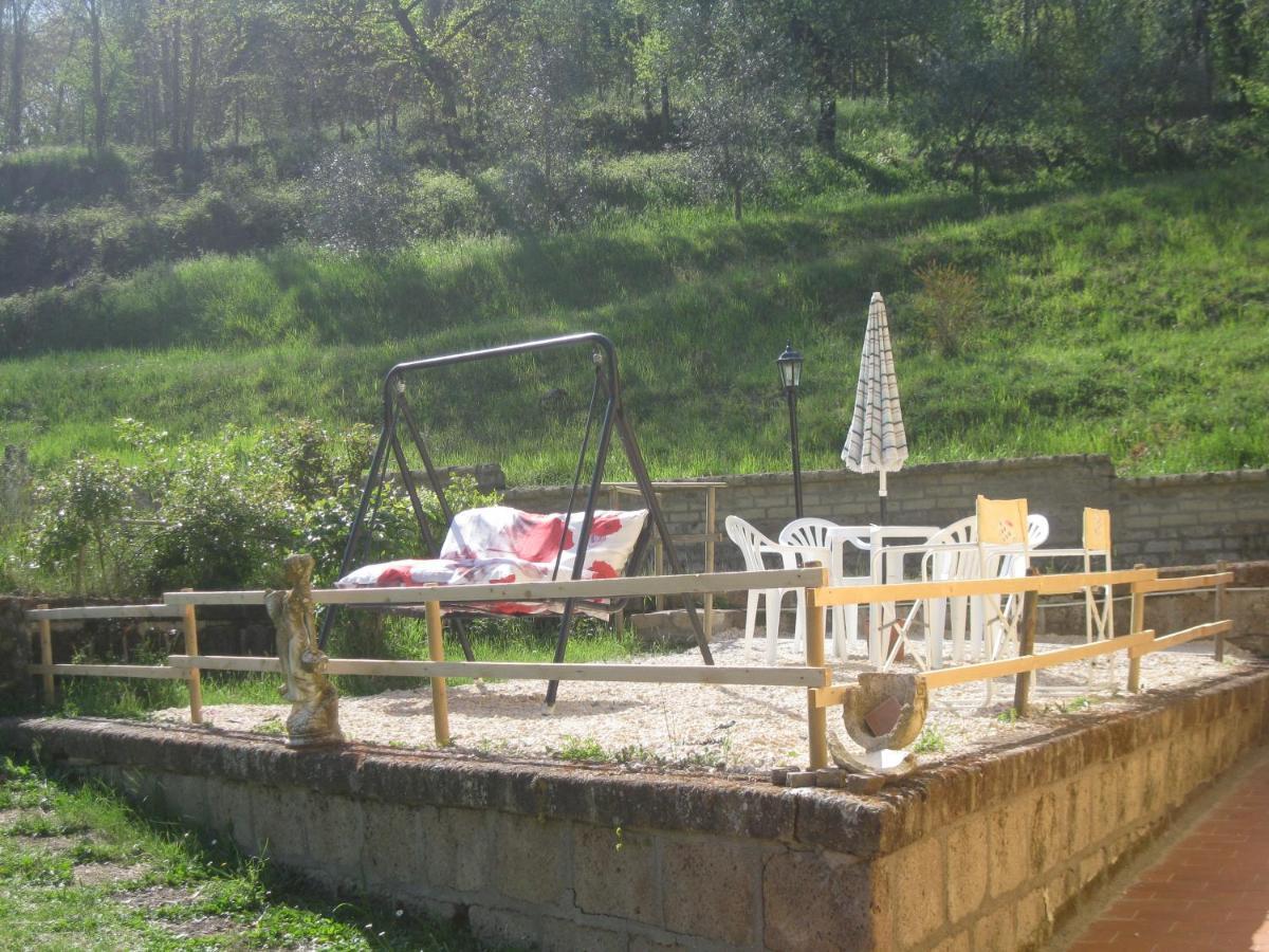 Alloggio Turistico Mooneyes Apartment Castiglione In Teverina Exterior photo